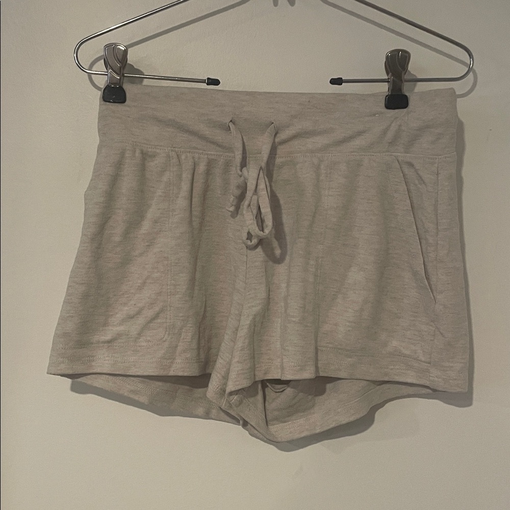 Women's Star Above Casual Tan Shorts Sz XS